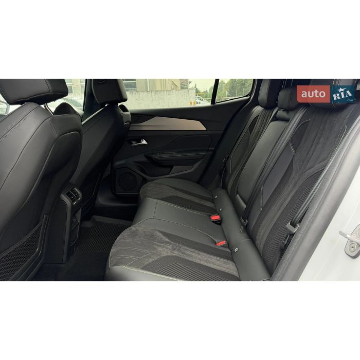 Peugeot НОВИЙ 408 1,6 л PureTech (215 к. с.) АКПП-8 GT 2026