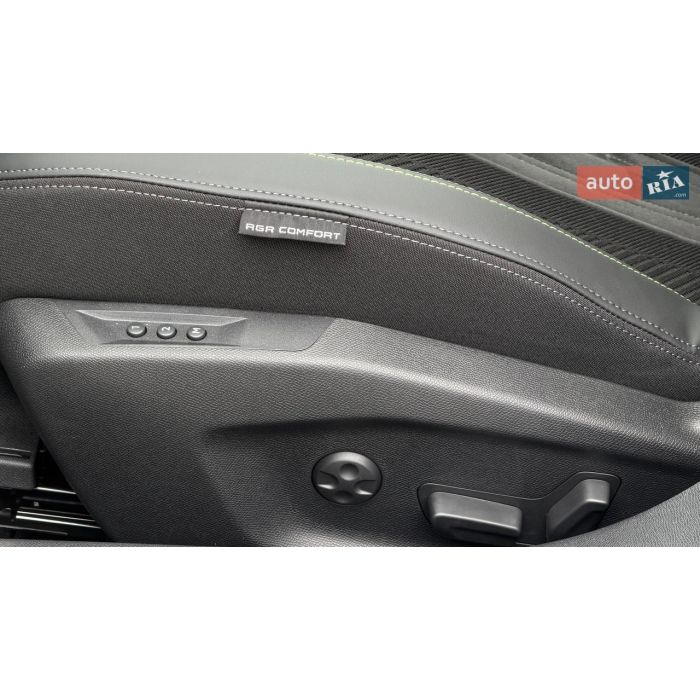 Peugeot НОВИЙ 408 1,6 л PureTech (215 к. с.) АКПП-8 GT 2026