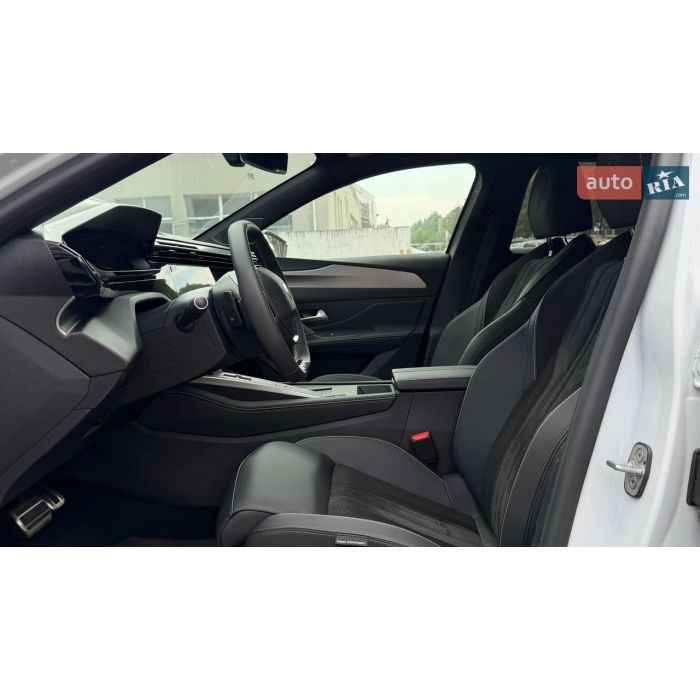 Peugeot НОВИЙ 408 1,6 л PureTech (215 к. с.) АКПП-8 GT 2026