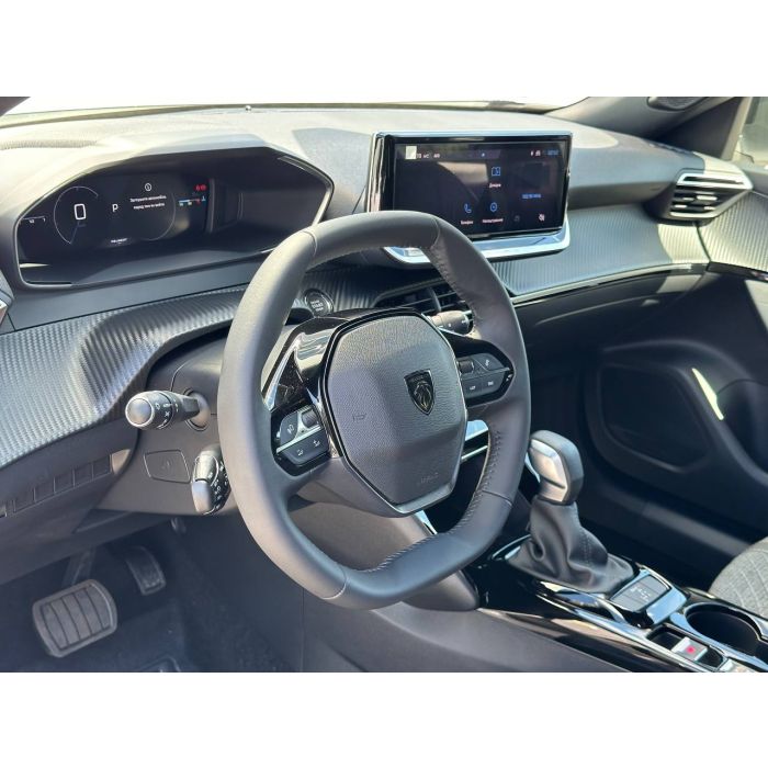 Peugeot 2008 1.2 PT 130 AT6 Allure 2025