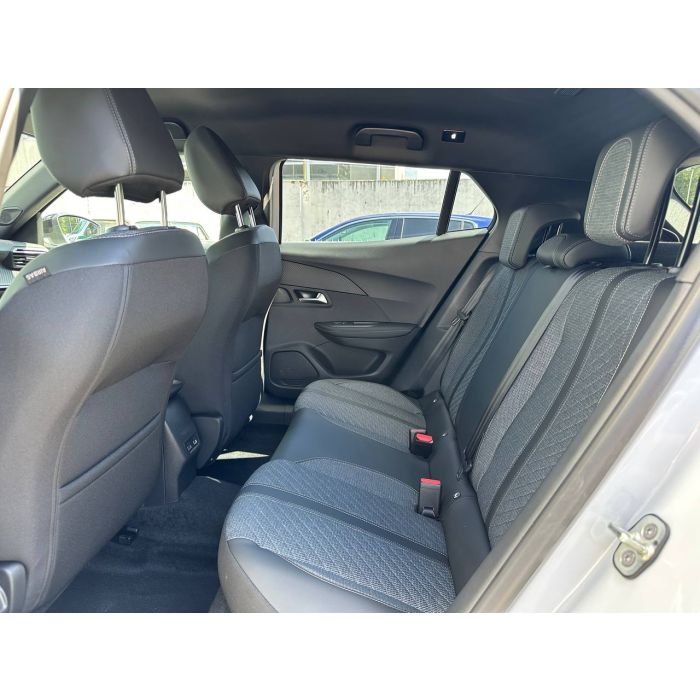 Peugeot 2008 1.2 PT 130 AT6 Allure 2025