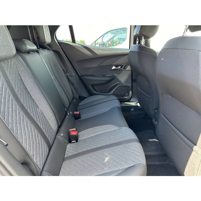Peugeot 2008 1.2 PT 130 AT6 Allure 2025