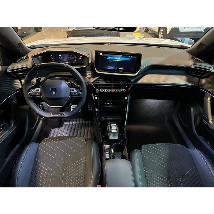ДЕМО Peugeot 2008 1.2 Hybrid 136 eDCS6 GT 2025