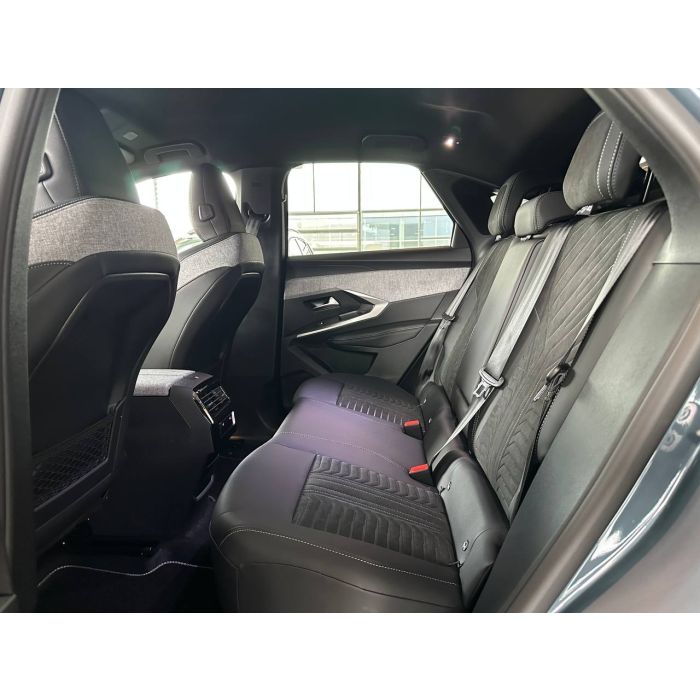 Peugeot new 3008 1,6 PT 180 AT6 GT (2025)