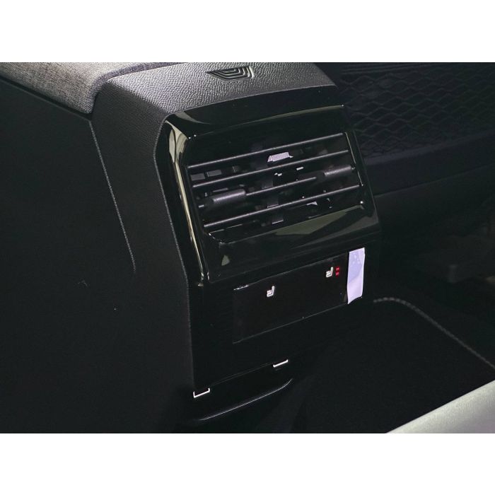 Peugeot new 3008 1,6 PT 180 AT6 GT (2025)