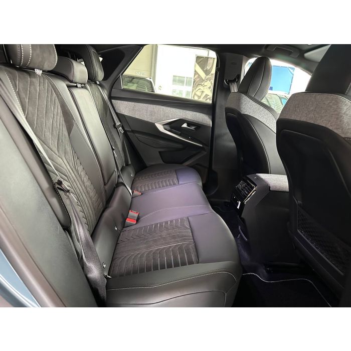 Peugeot new 3008 1,6 PT 180 AT6 GT (2025)