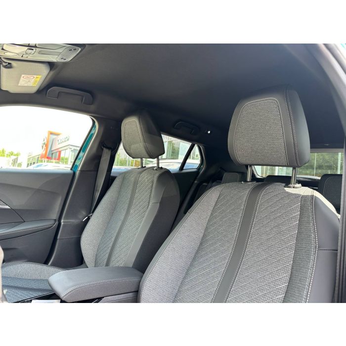 Peugeot 2008 1.2 PT 130 AT6 Allure 2024 після тест драйву