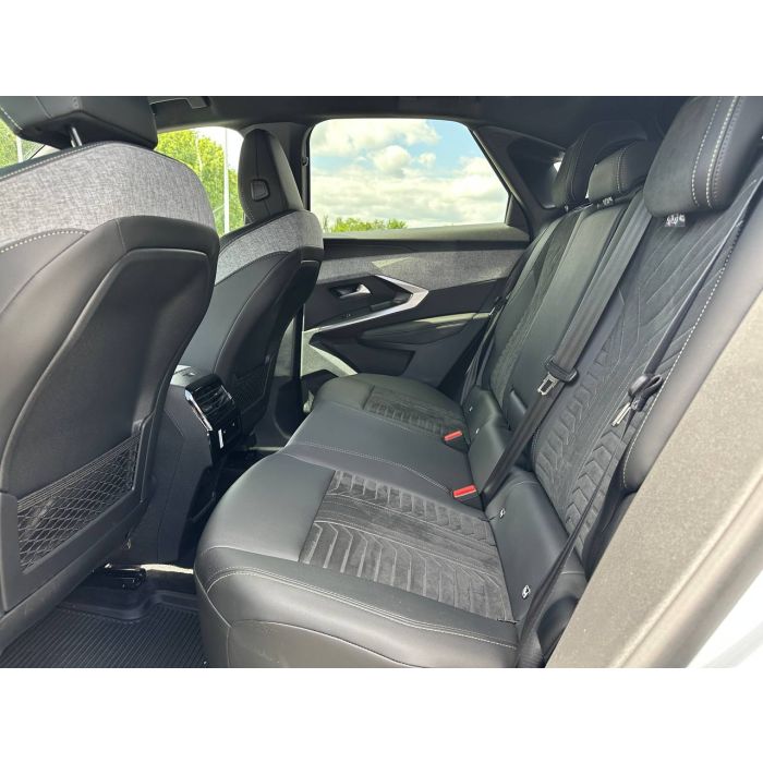 DEMO Peugeot new 3008 1,6 PT 180 AT6 GT (2025) білий