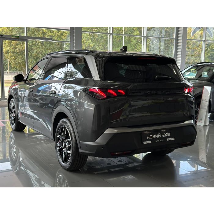 Peugeot new 5008 1,6 PT 180 AT6 GT (2025)